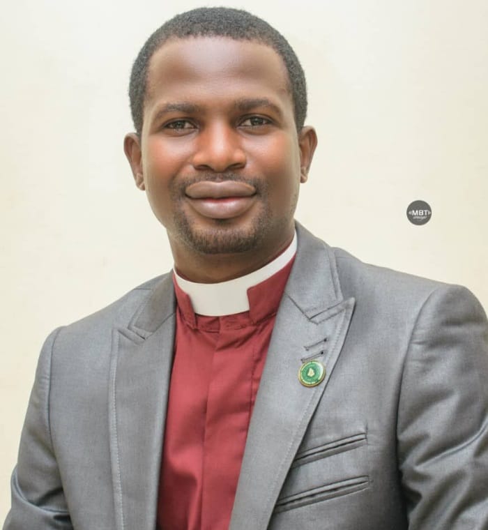 Revd Owoade, Ogbomoso Palace Chaplain